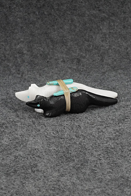 Wolf Zuni Fetish Carving - Herbert Halate