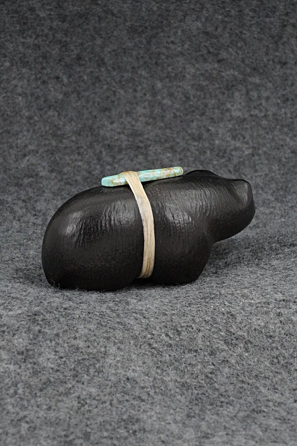 Bear Zuni Fetish Carving - Herbert Halate
