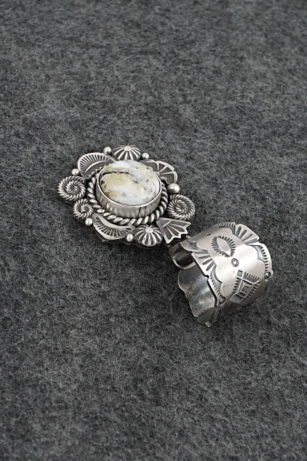 White Buffalo & Sterling Silver Pendant - Rosita Calladitto