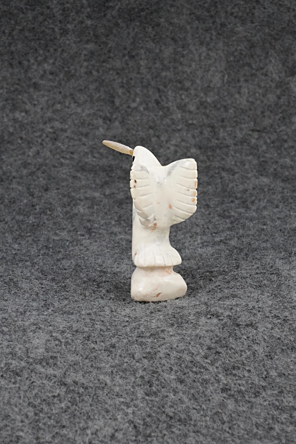 Hummingbird Zuni Fetish Carving - Justin Red Elk
