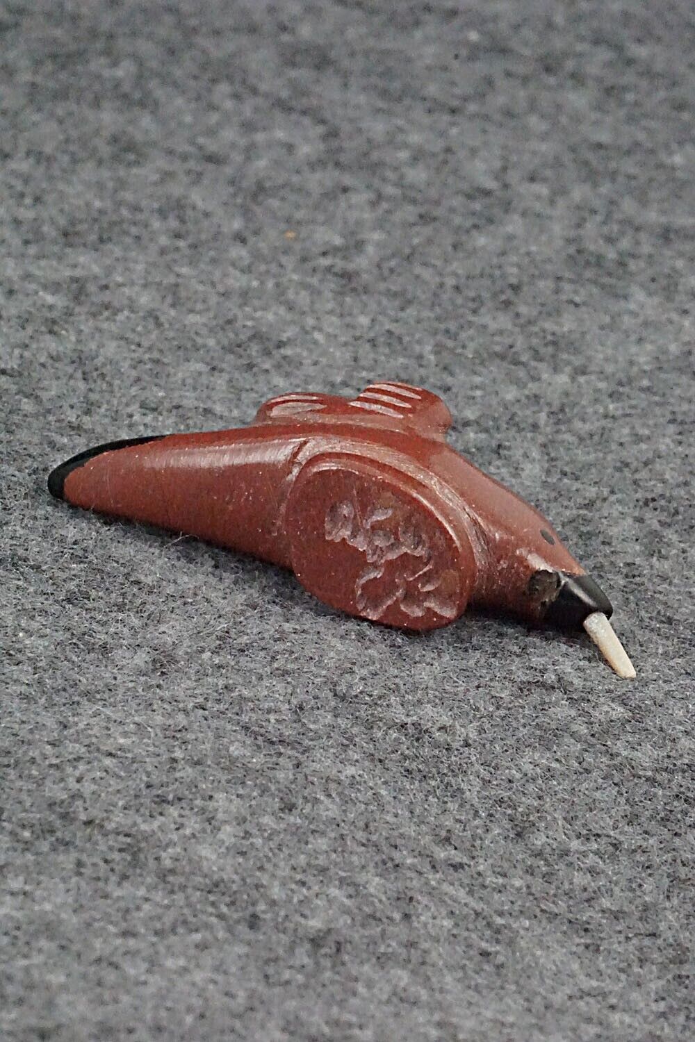 Hummingbird Zuni Fetish Carving - Justin Red Elk