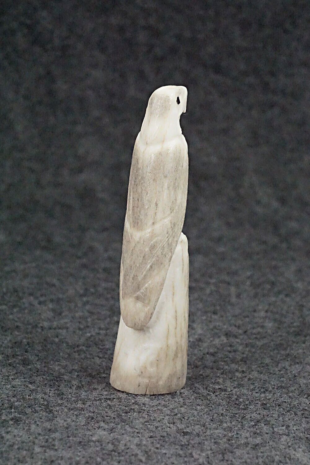 Eagle Zuni Fetish Carving - Maxx Laate