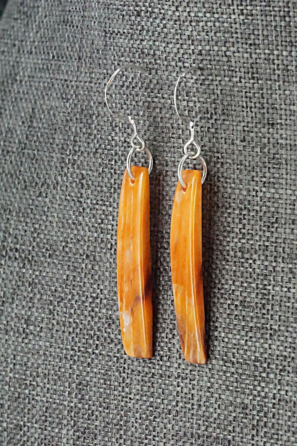 Spiny Oyster & Sterling Silver Earrings - Jesus Espino