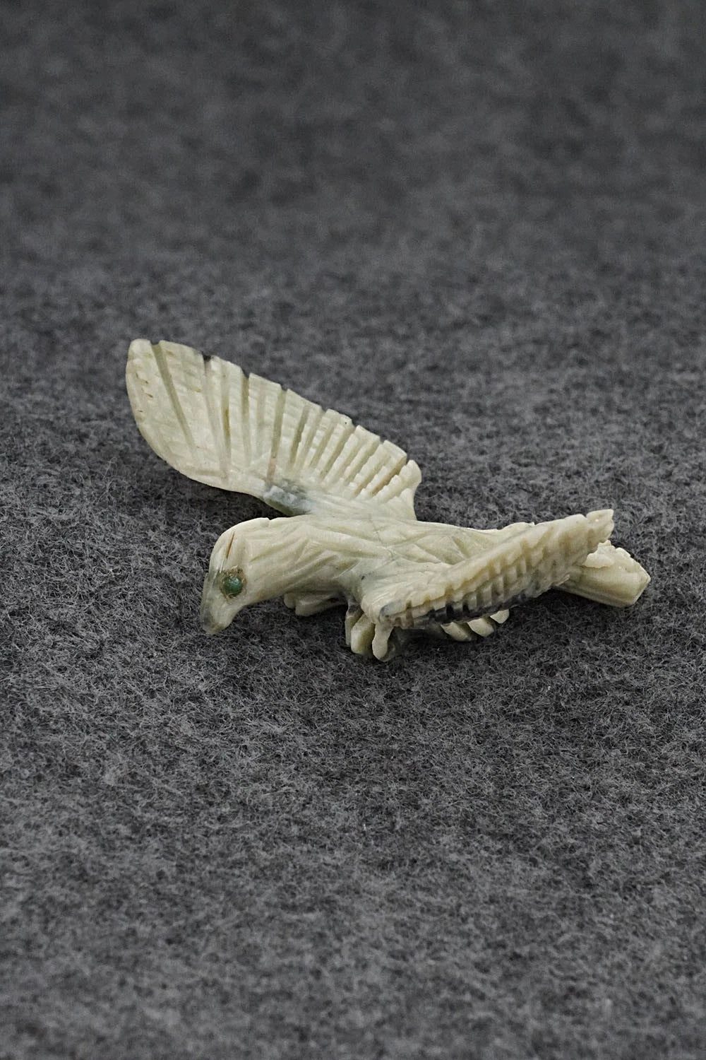 Eagle Zuni Fetish Carving - Cody Cheama