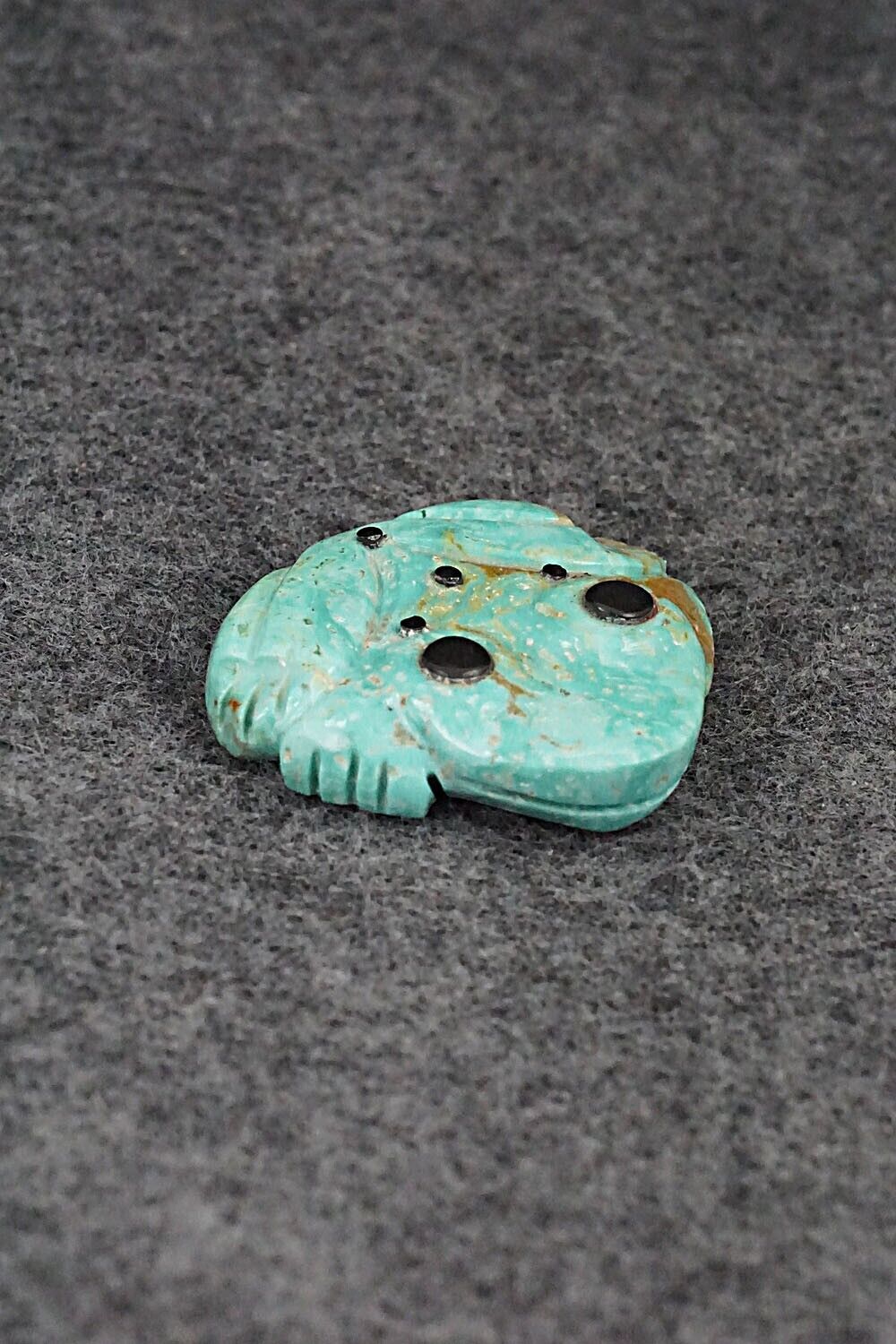 Frog Zuni Fetish Carving - Reynold Lunasee