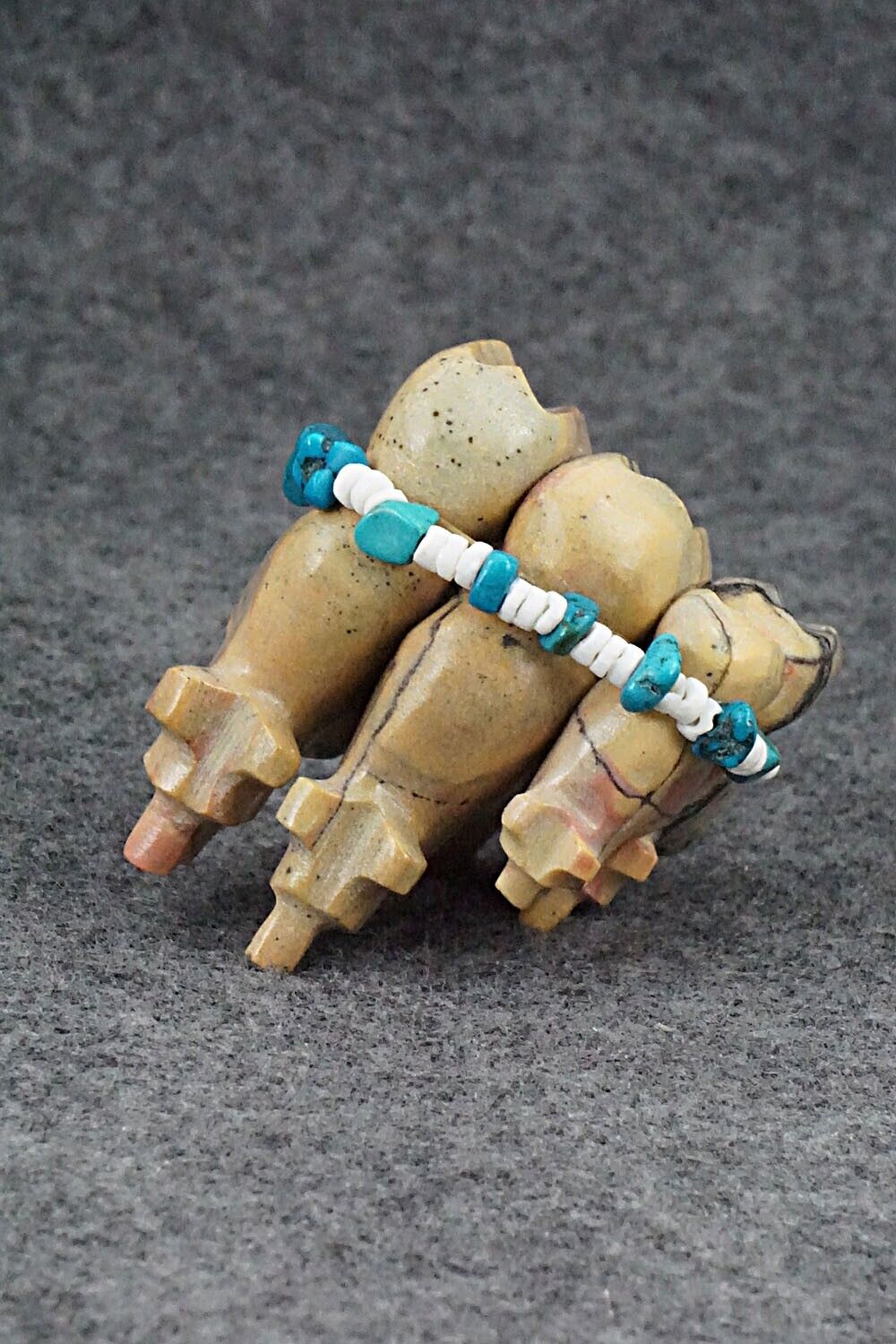 Bear Family Zuni Fetish Carving - Tim Lementino