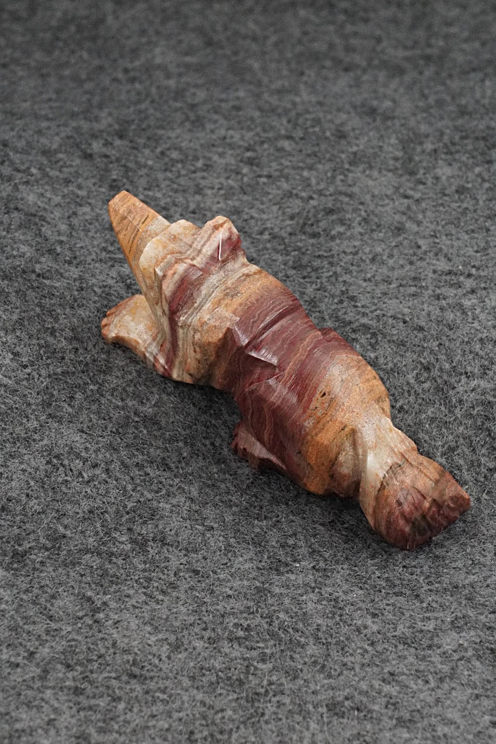 Wolf Zuni Fetish Carving - Tony Mackel