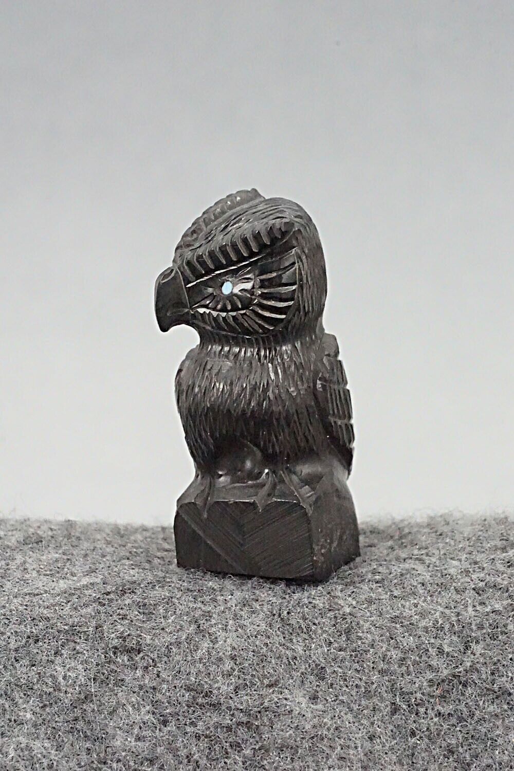 Owl Zuni Fetish Carving - Chris Peina
