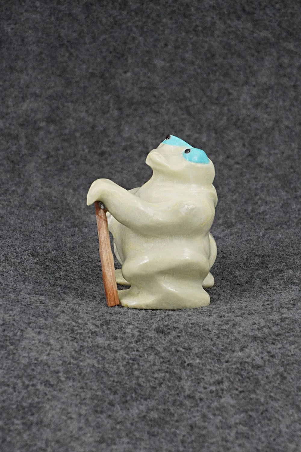 Frog Zuni Fetish Carving - Freddie Leekya