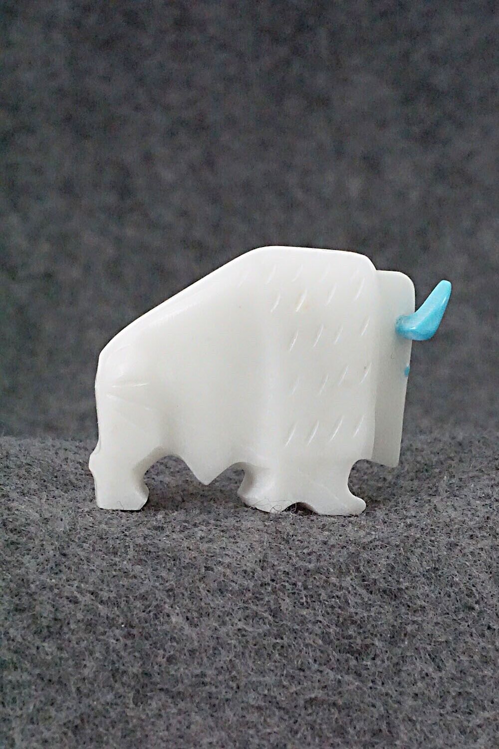 Buffalo Zuni Fetish Carving - Todd Etsate