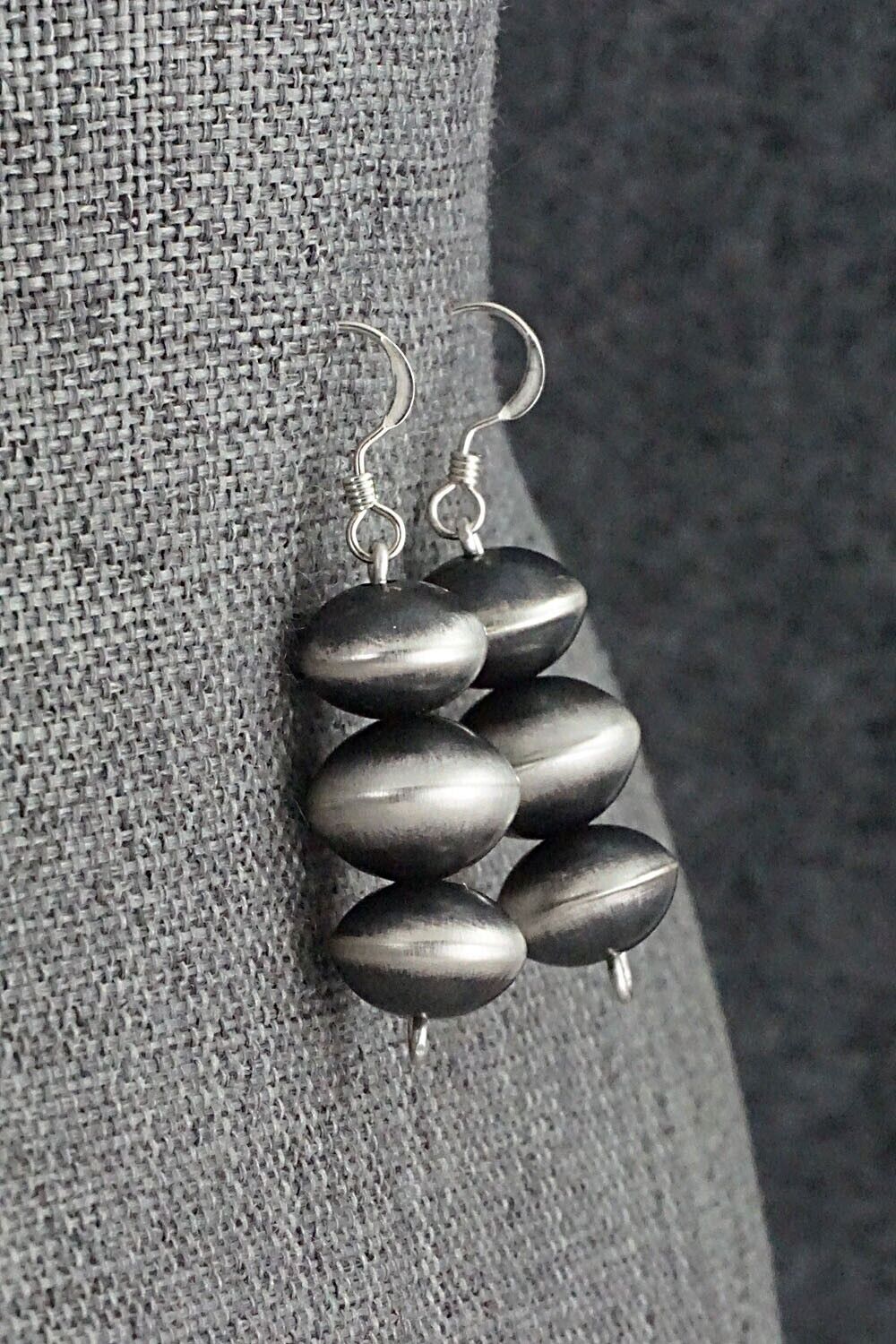 Sterling Silver Navajo Pearl Earrings - Presley Haley