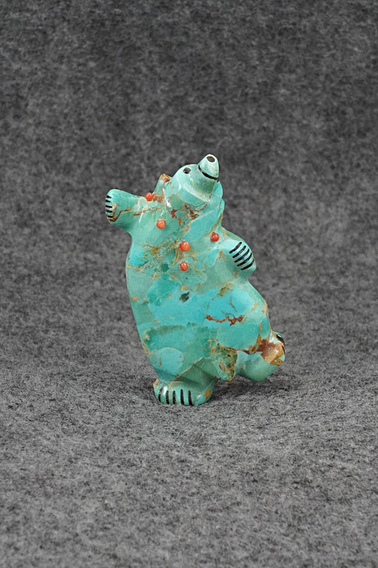 Bear Zuni Fetish Carving - Claudia Peina