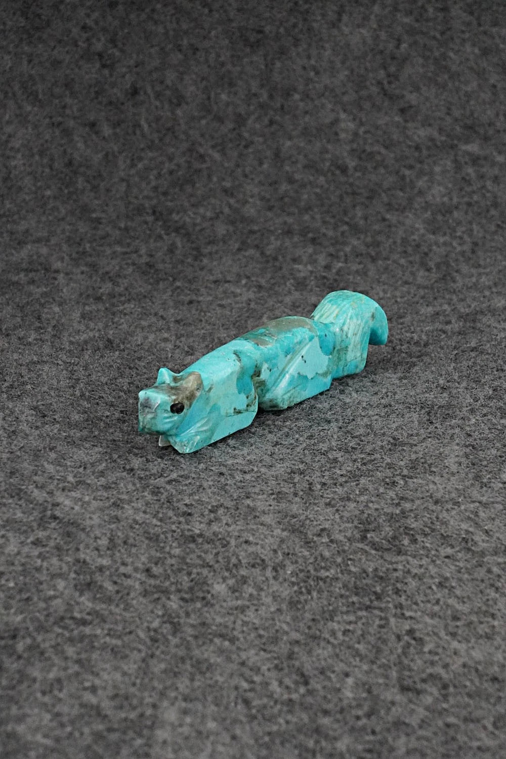 Squirrel Zuni Fetish Carving - Danette Laate