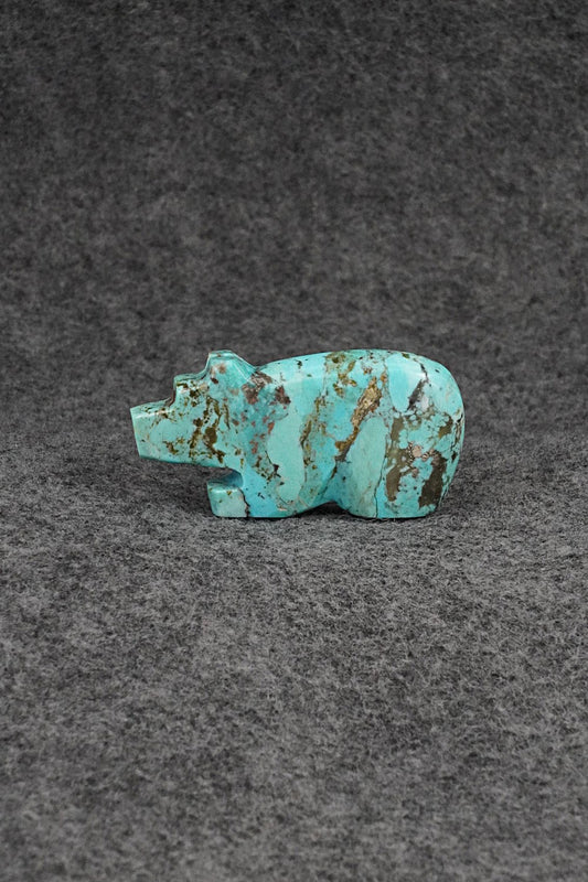 Bear Zuni Fetish Carving - Bernard Laiwakete