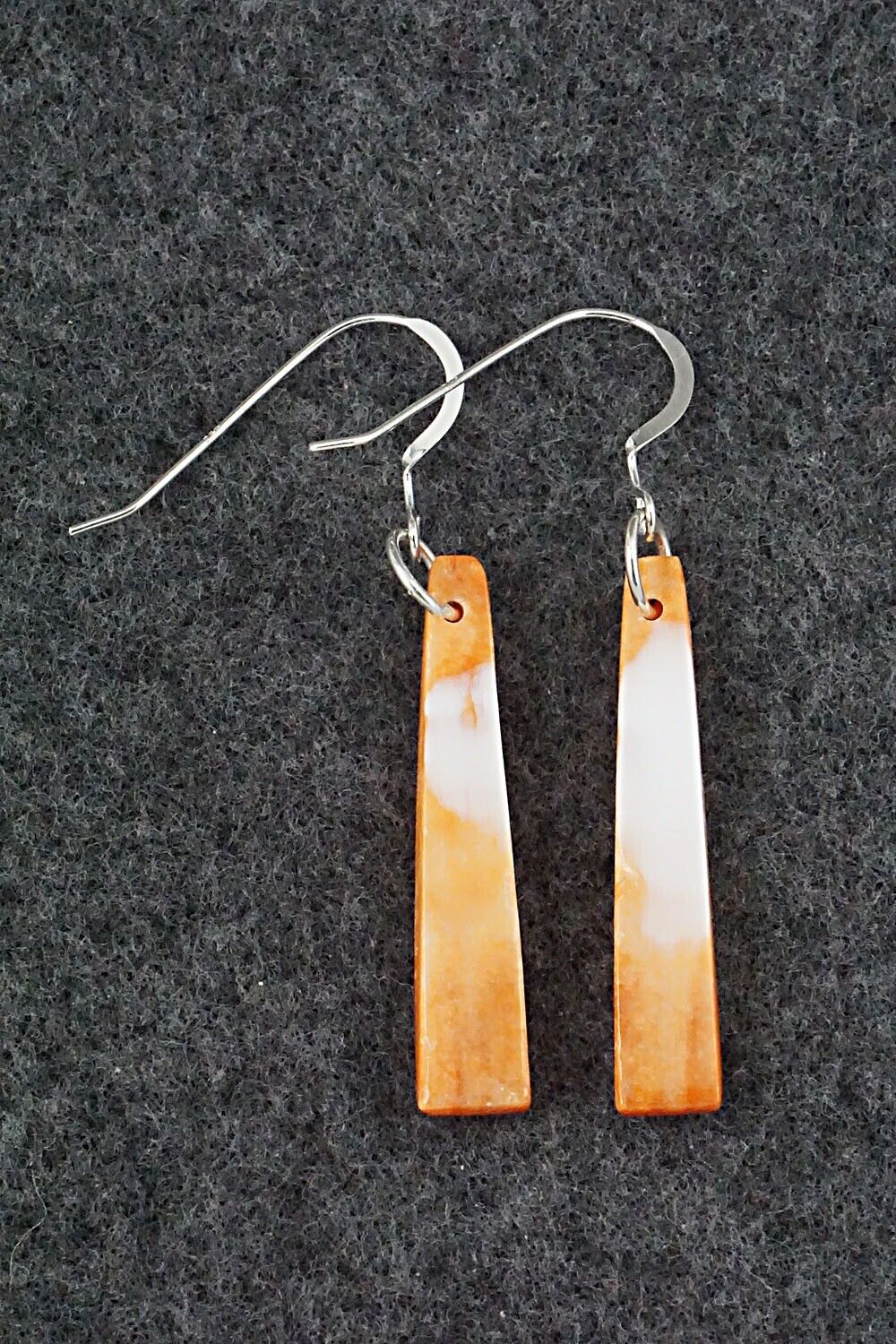 Spiny Oyster & Sterling Silver Earrings - Jesus Espino