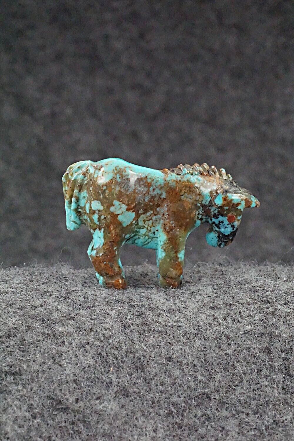 Horse Zuni Fetish Carving - Andres Quandelacy