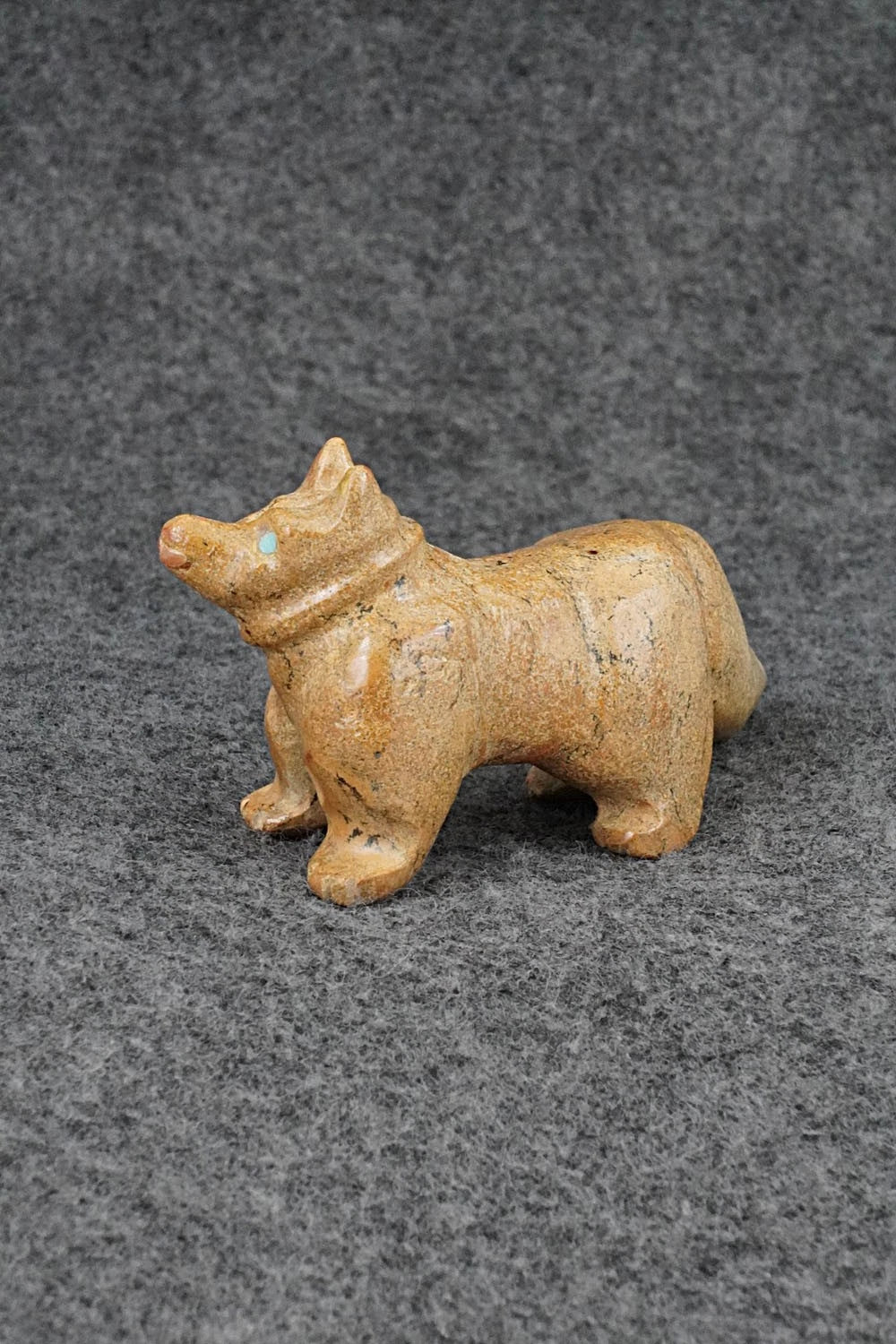 Wolf Zuni Fetish Carving - Freddie Leekya
