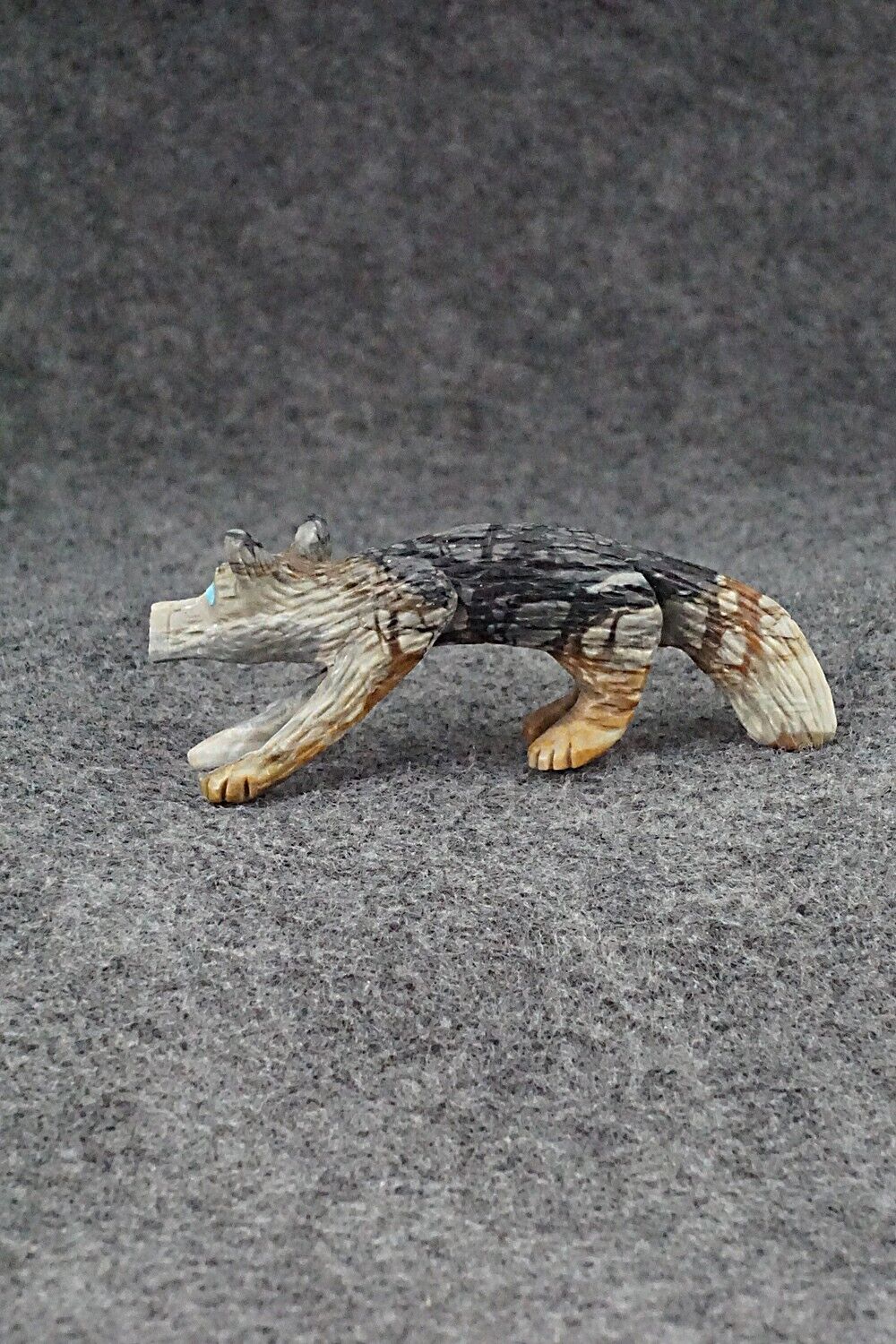 Wolf Zuni Fetish Carving - Cody Cheama