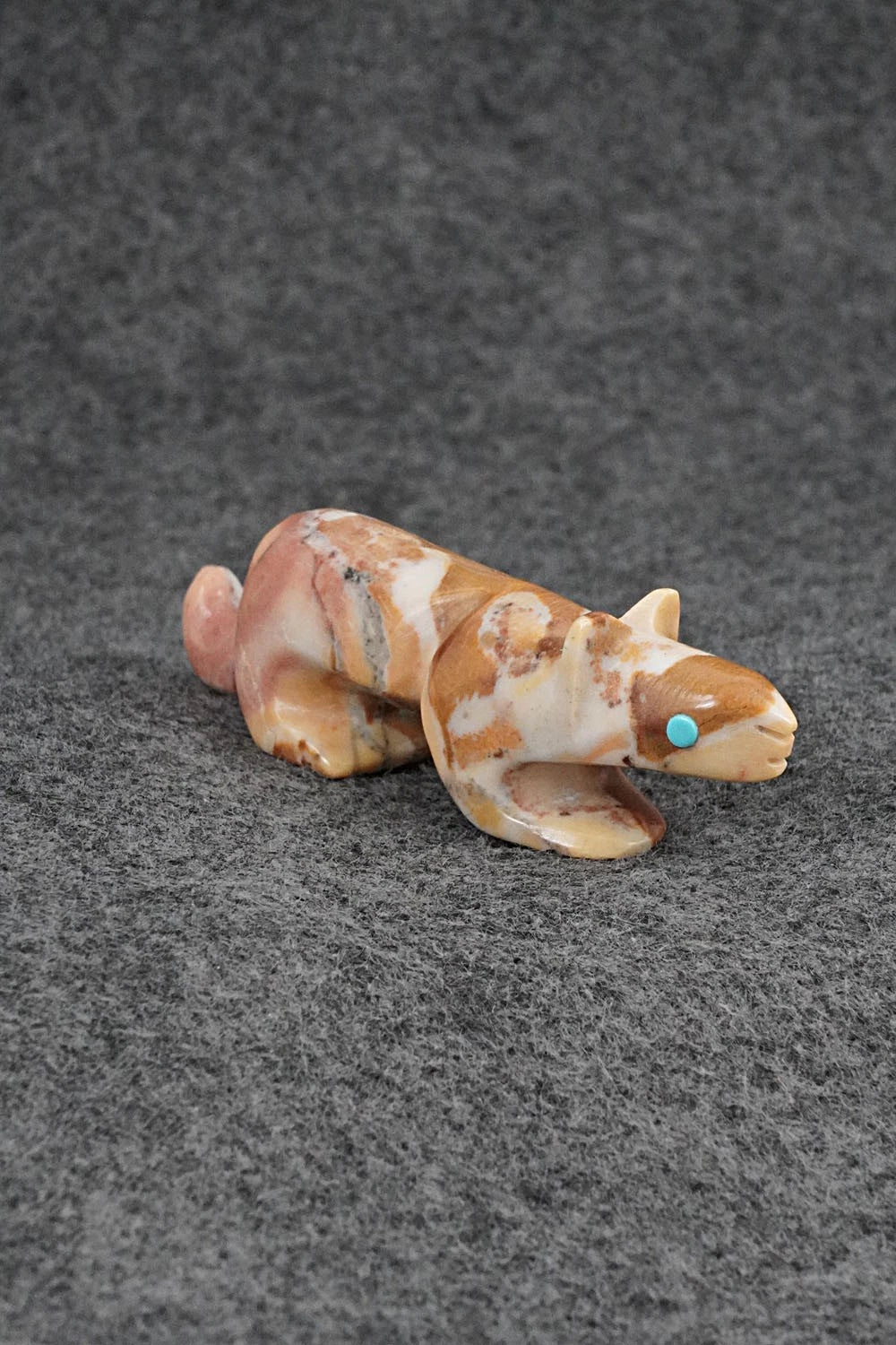 Mountain Lion Zuni Fetish Carving - Ronnie Lunasee