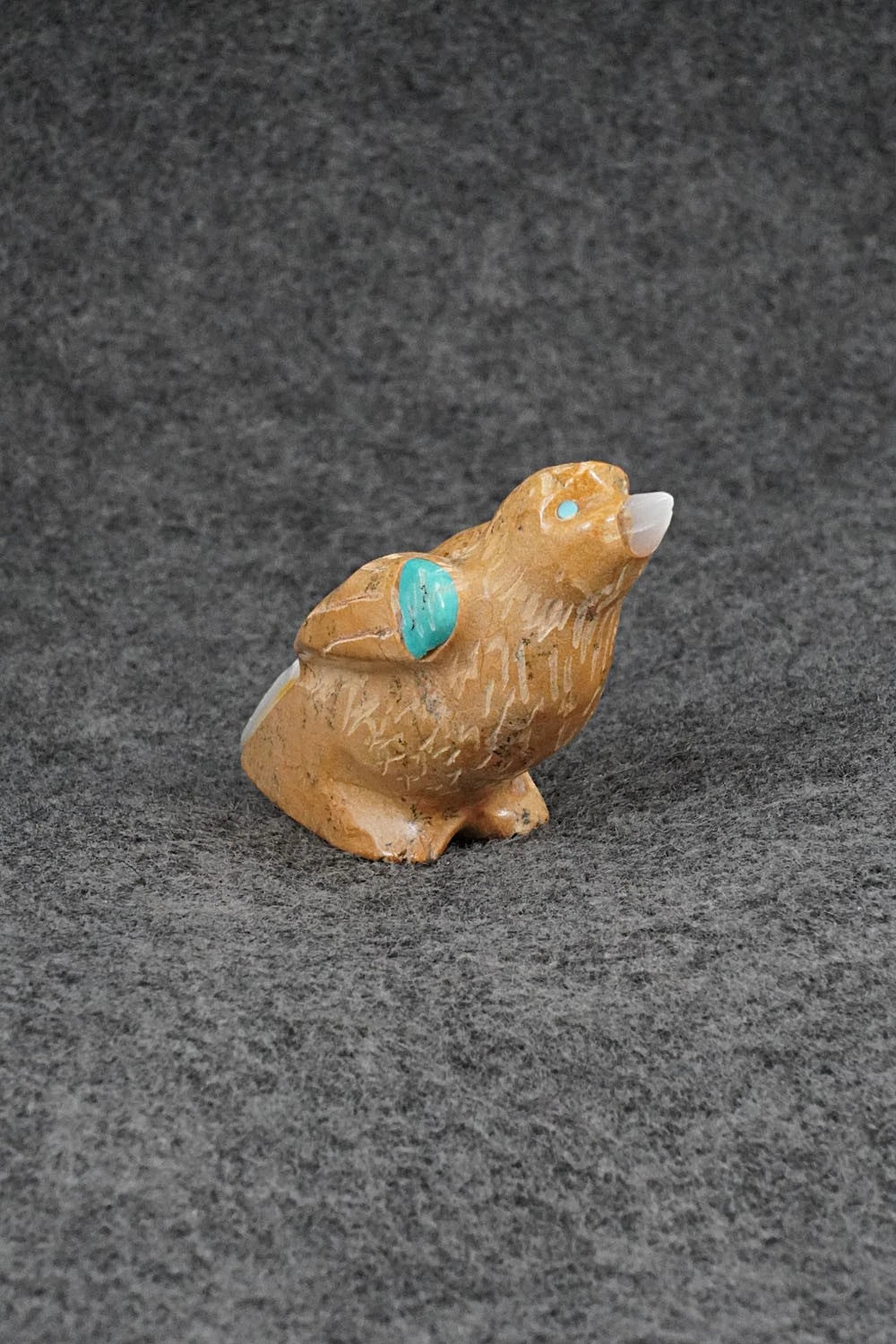 Bird Zuni Fetish Carving - Freddie Leekya