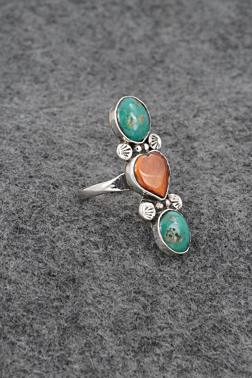 Turquoise, Spiny Oyster & Sterling Silver Ring - Priscilla Reeder - Size 7.5