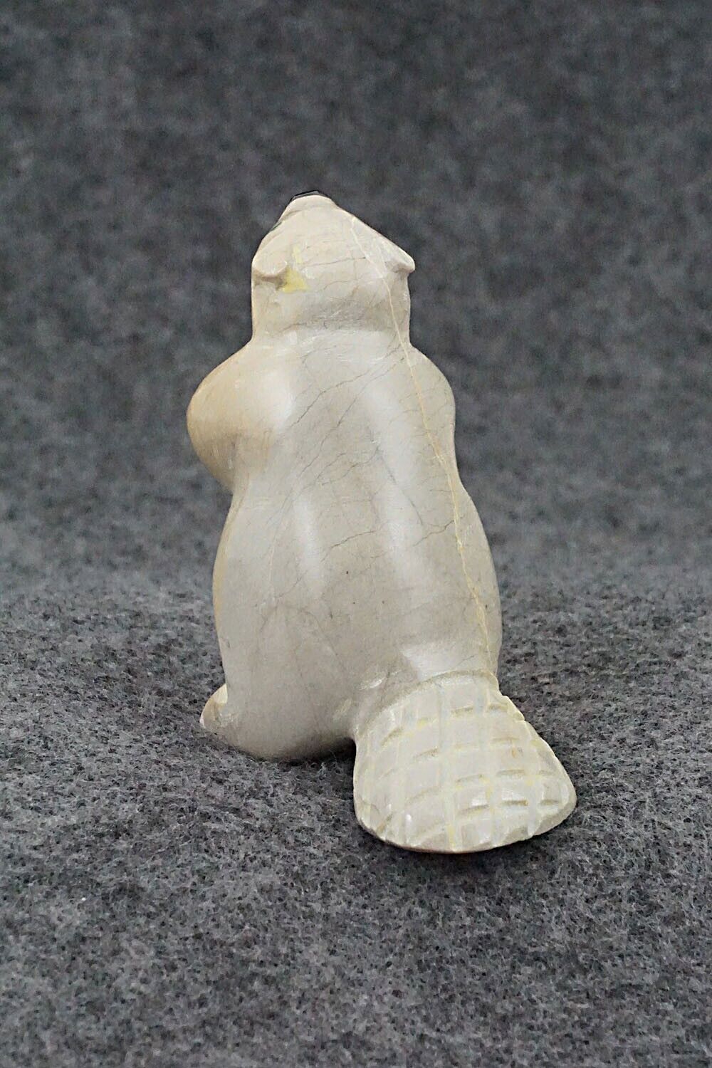 Beaver Zuni Fetish Carving - Enrike Leekya
