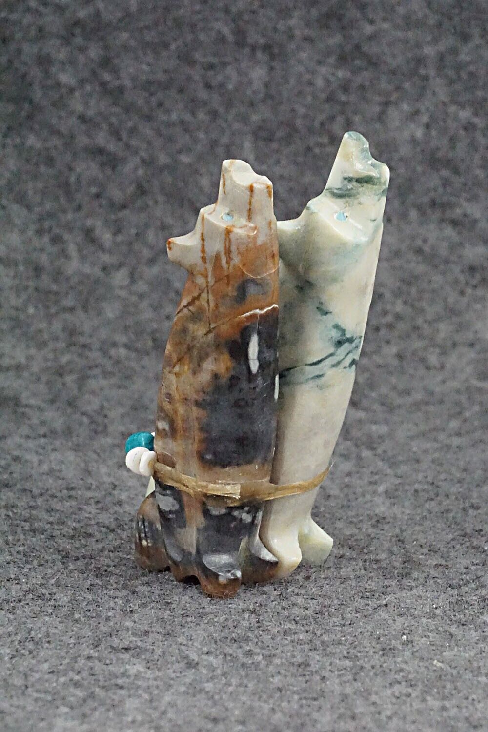 Wolf Pair Zuni Fetish Carving - Tim Lementino
