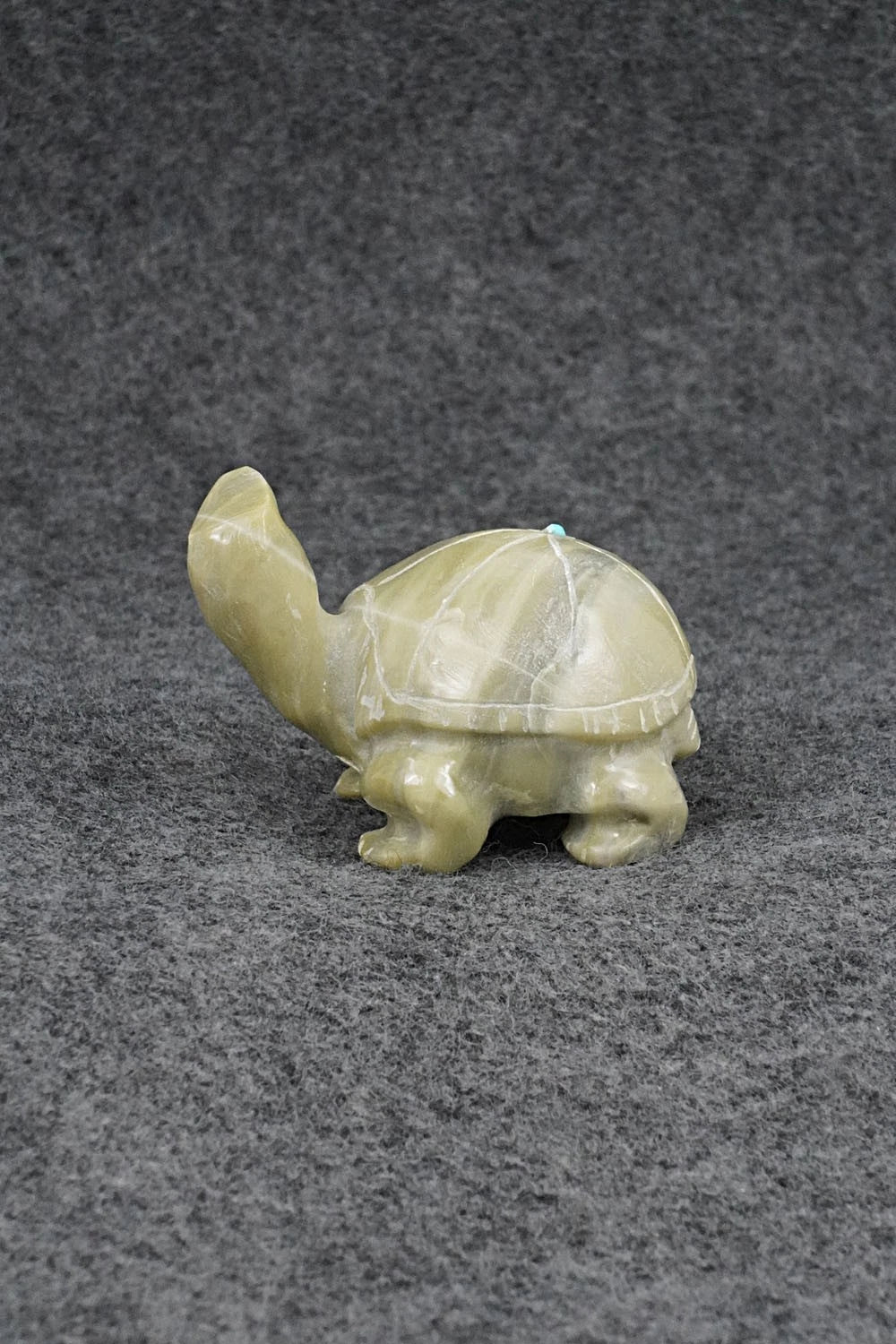 Turtle Zuni Fetish Carving - Freddie Leekya