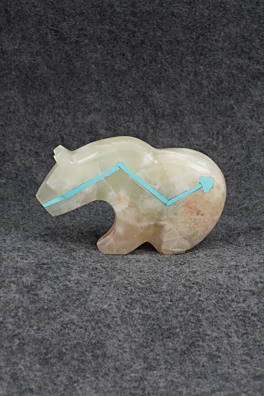 Bear Zuni Fetish Carving - Kenric Laiwakete