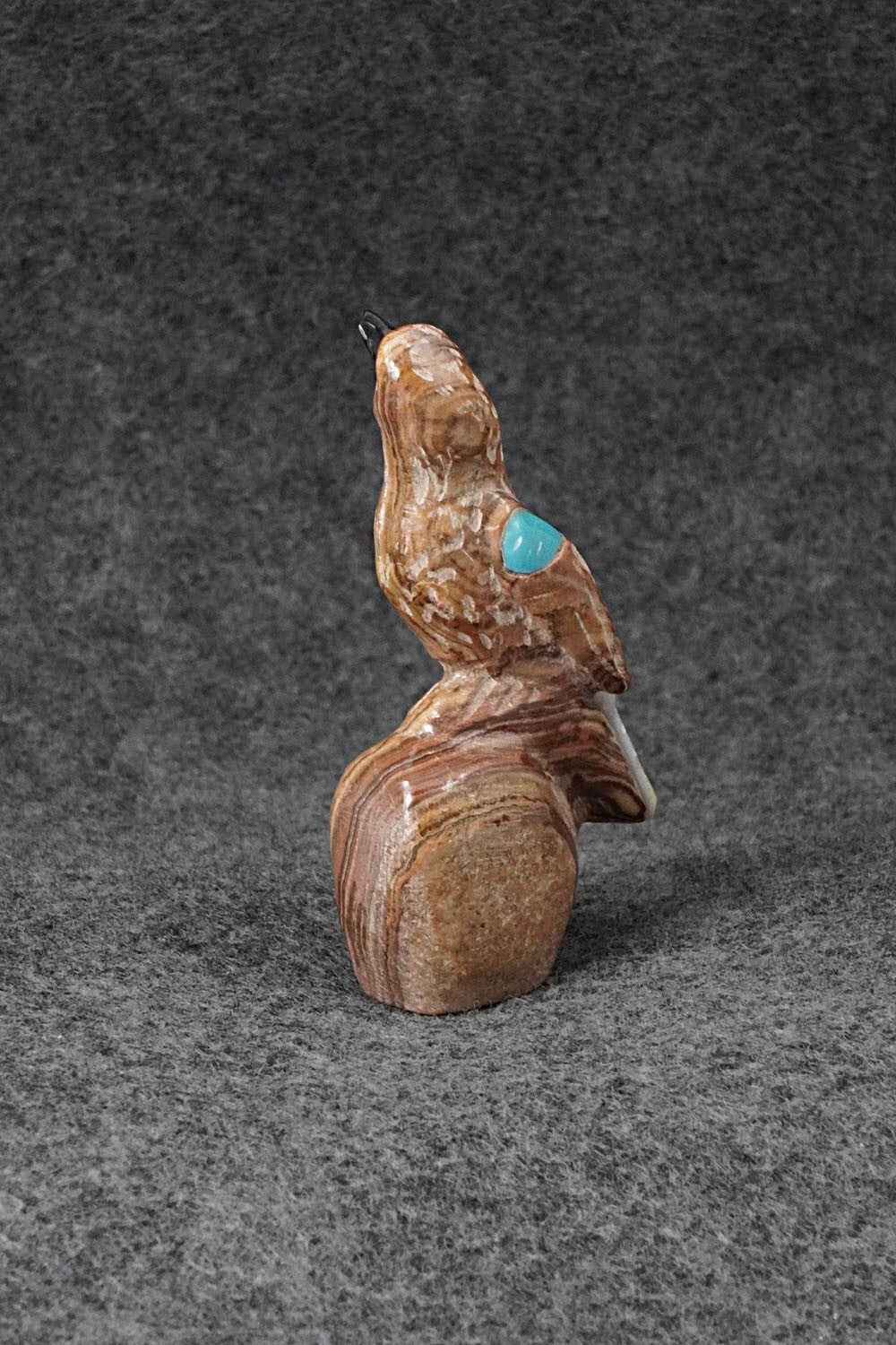 Bird Zuni Fetish Carving - Freddie Leekya