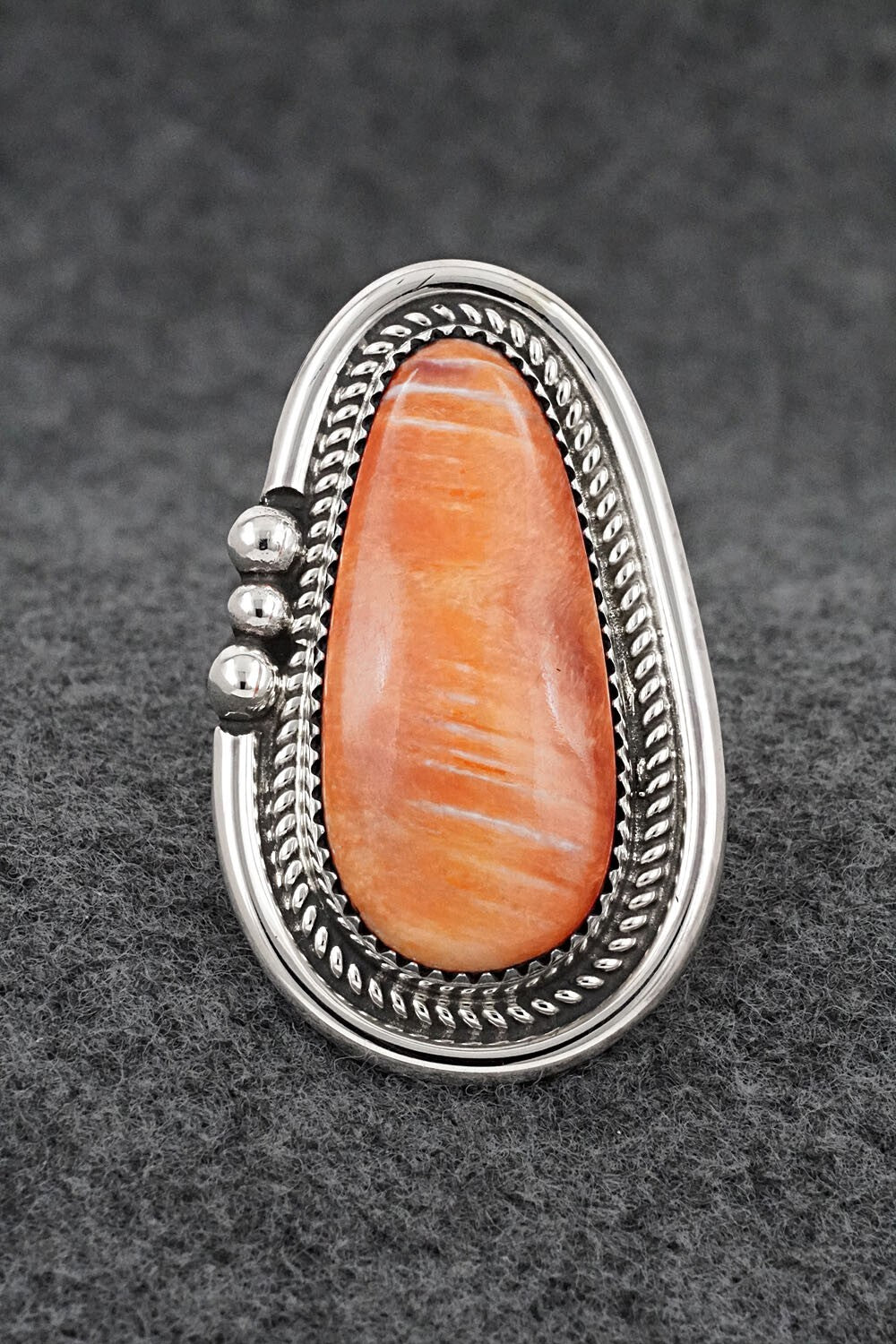 Spiny Oyster & Sterling Silver Ring - Leslie Nez - Size 8 Adj.