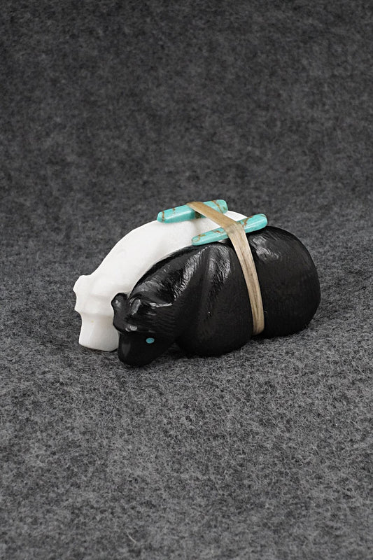 Bear Zuni Fetish Carving - Herbert Halate