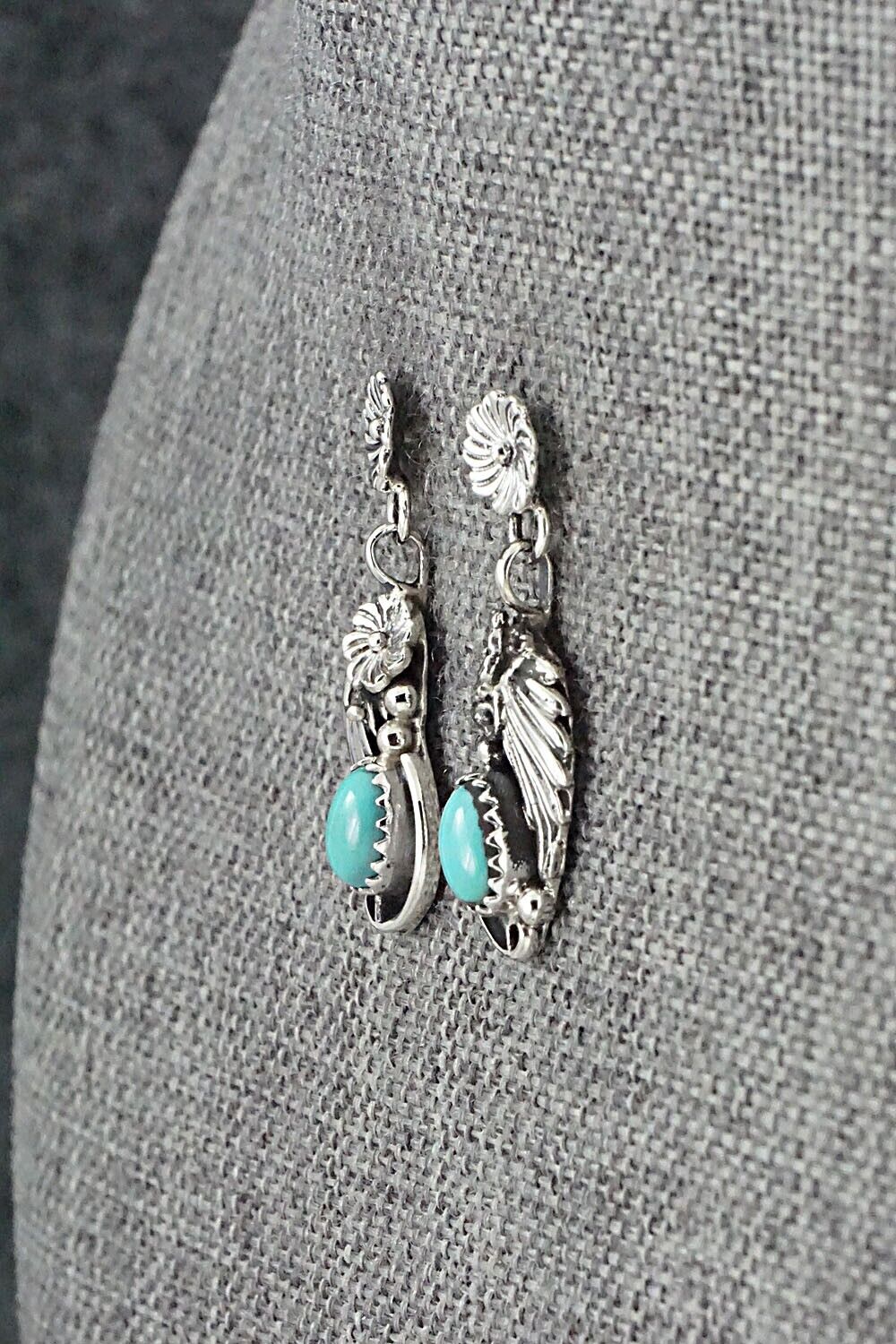 Turquoise & Sterling Silver Earrings - Verley Betone