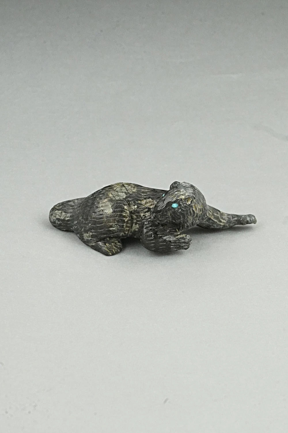 Mountain Lion Zuni Fetish Carving - Lance Cheama