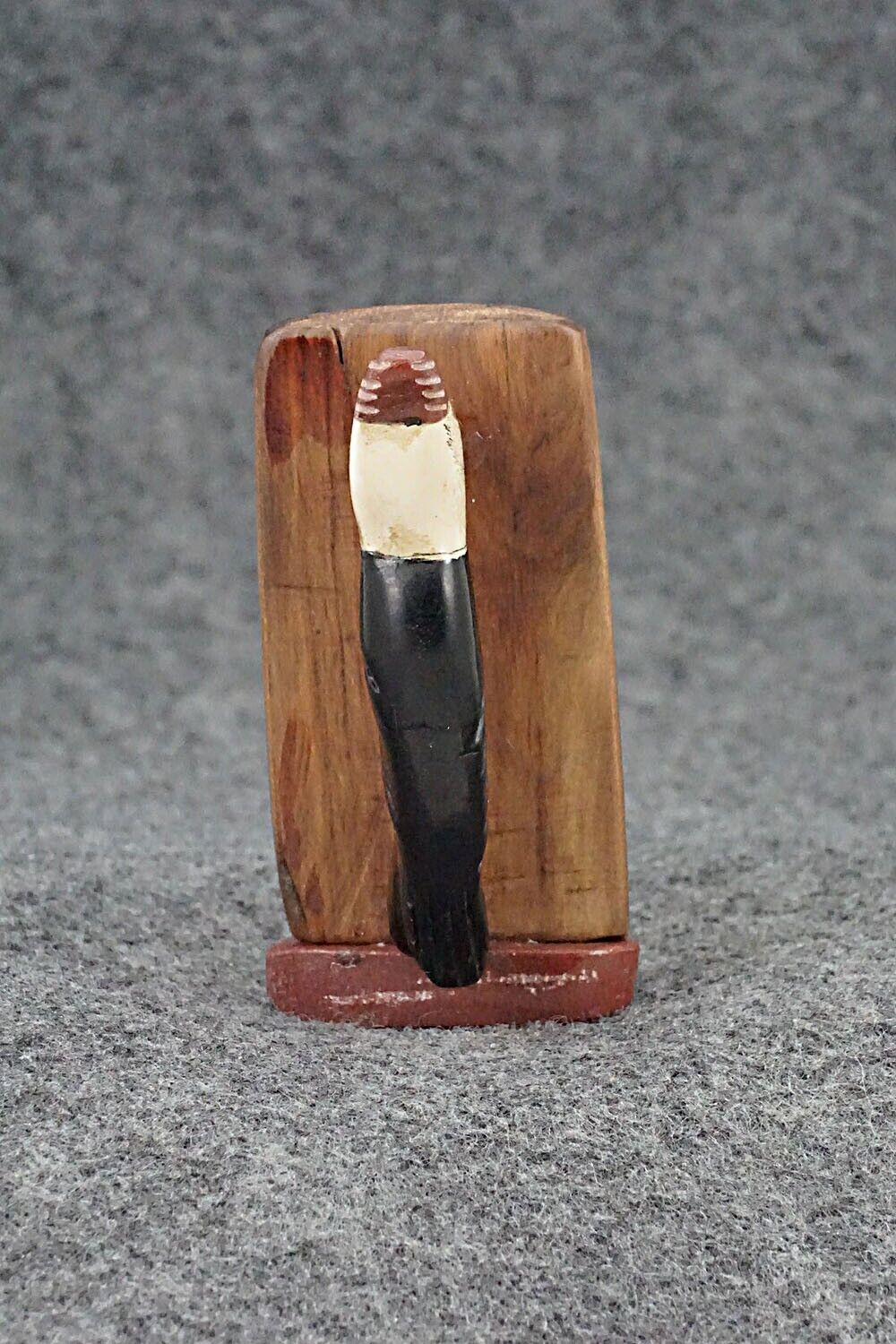 Woodpecker Zuni Fetish Carving - Justin Red Elk