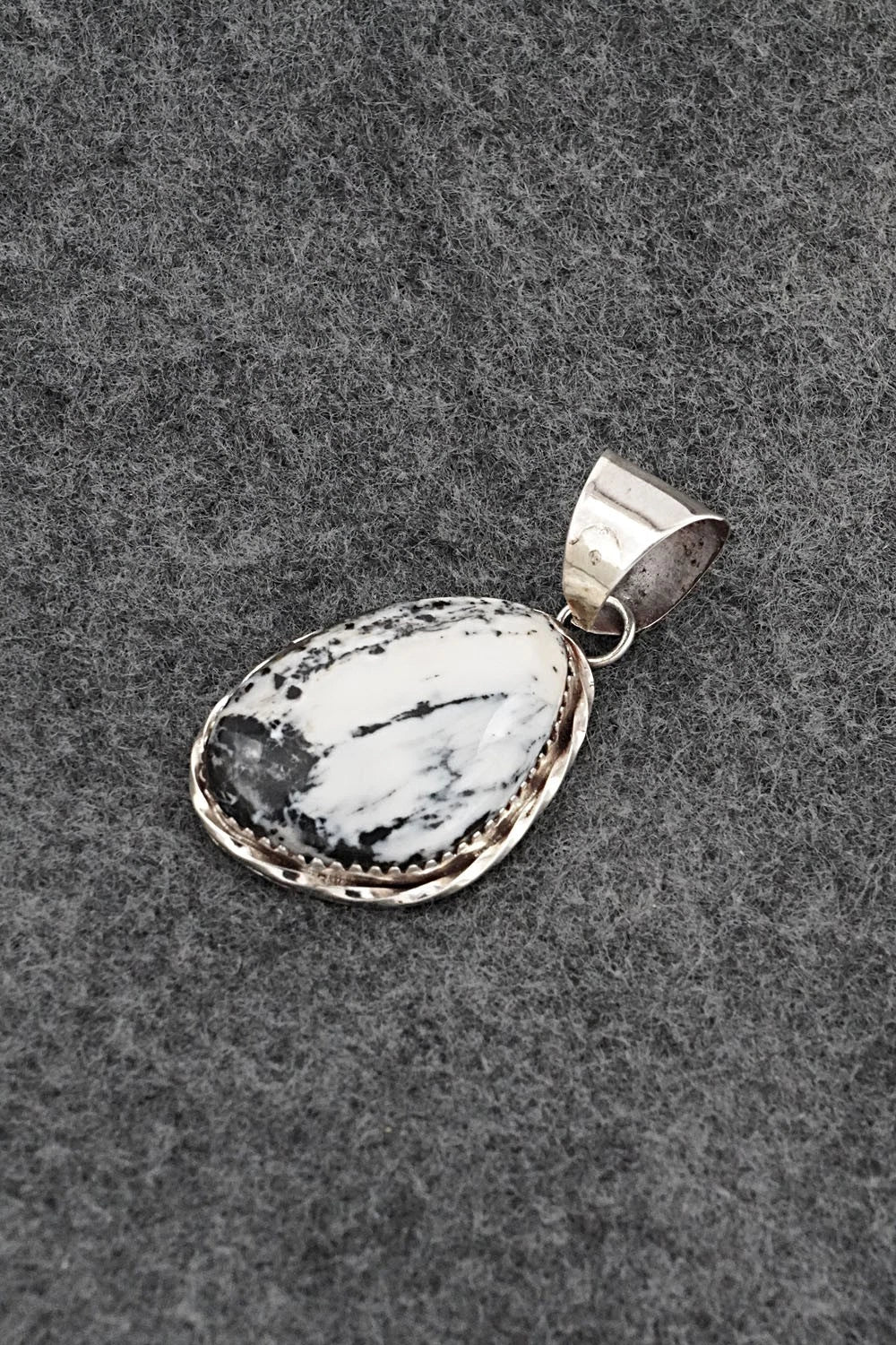 White Buffalo & Sterling Silver Pendant - Ernest Hawthorne