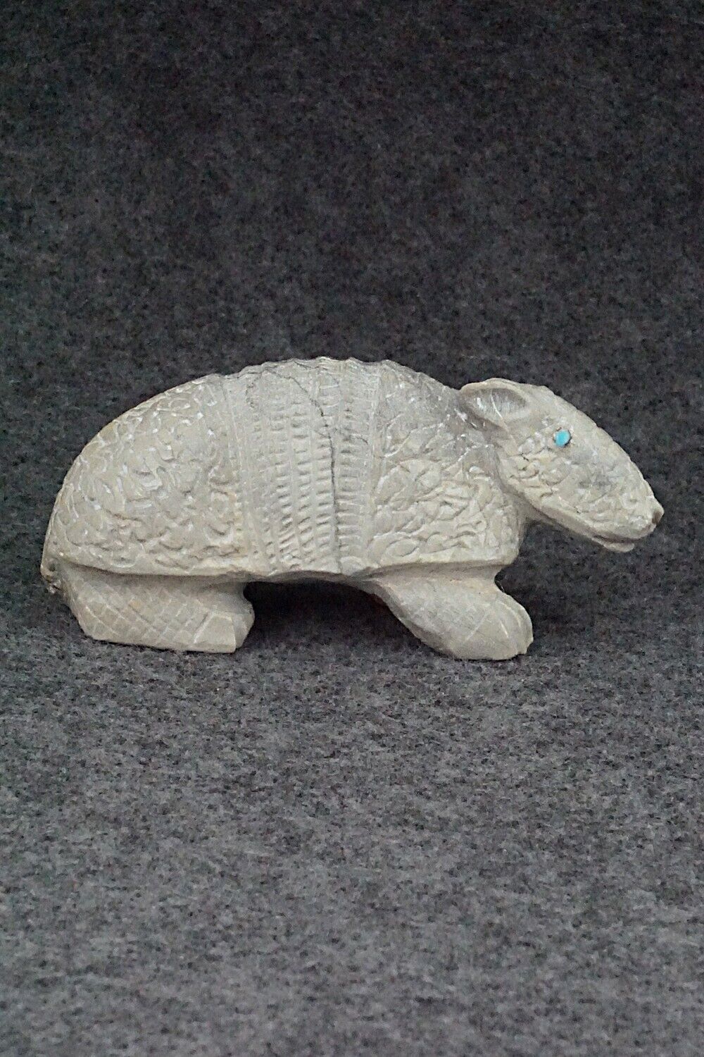 Armadillo Zuni Fetish Carving - Derrick Kaamasee