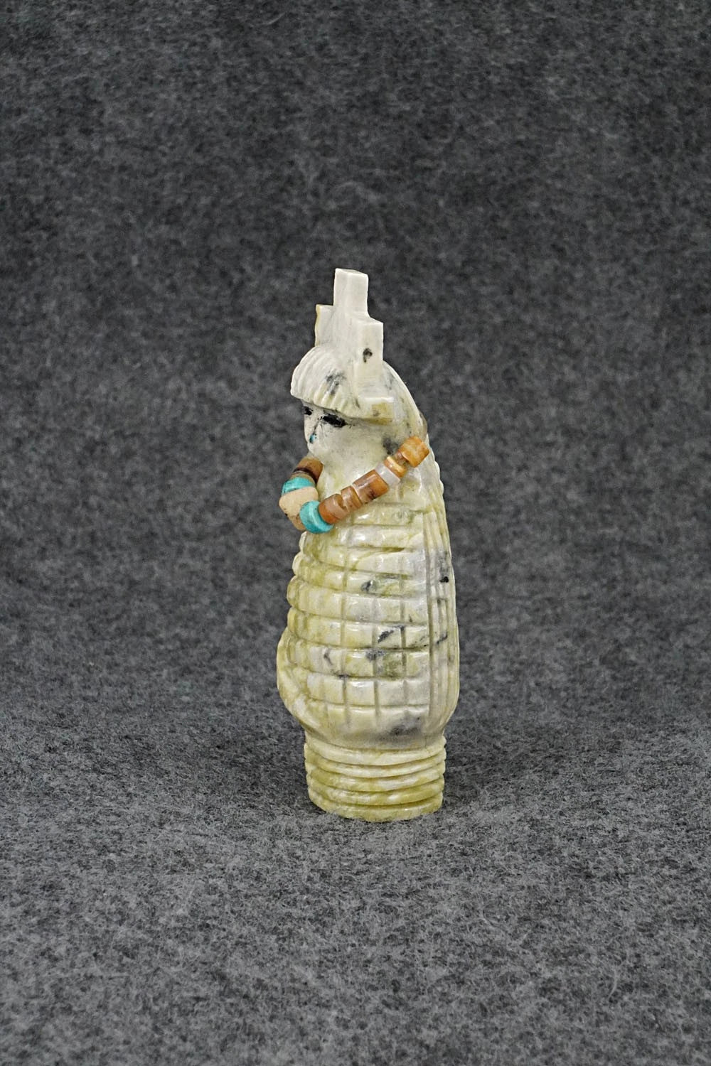 Corn Maiden Zuni Fetish Carving - Farlan & Paulette Quam