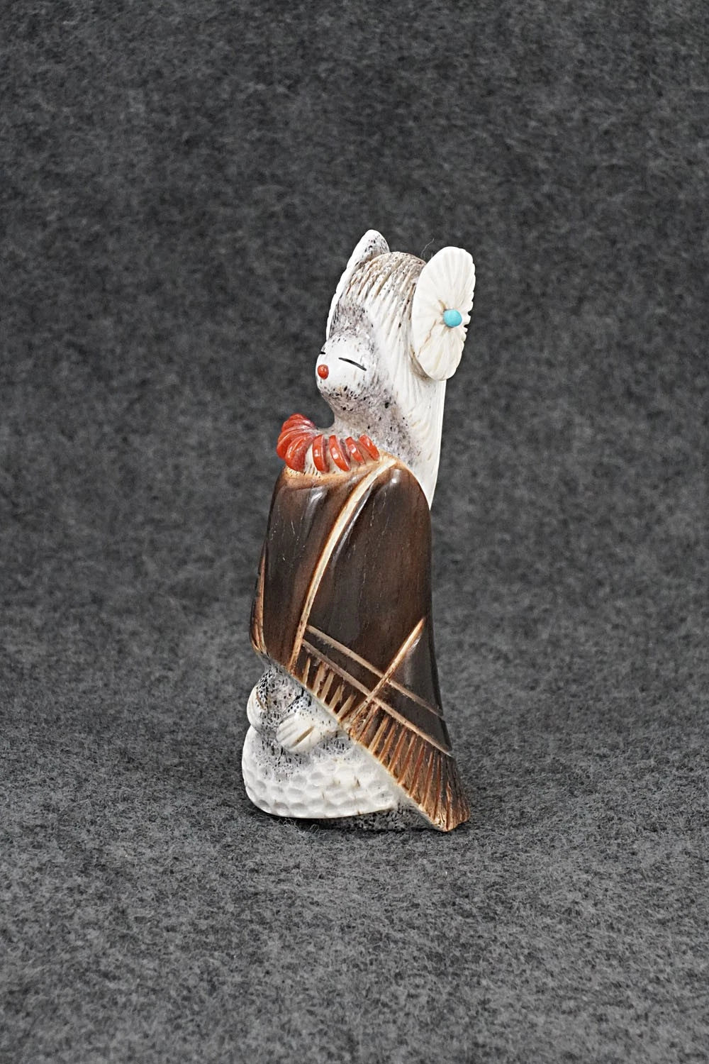 Corn Maiden Zuni Fetish Carving - Claudia Peina