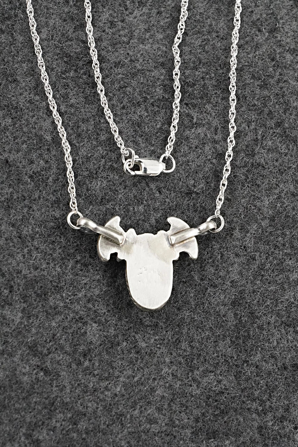 Turquoise & Sterling Silver Necklace - Verley Betone