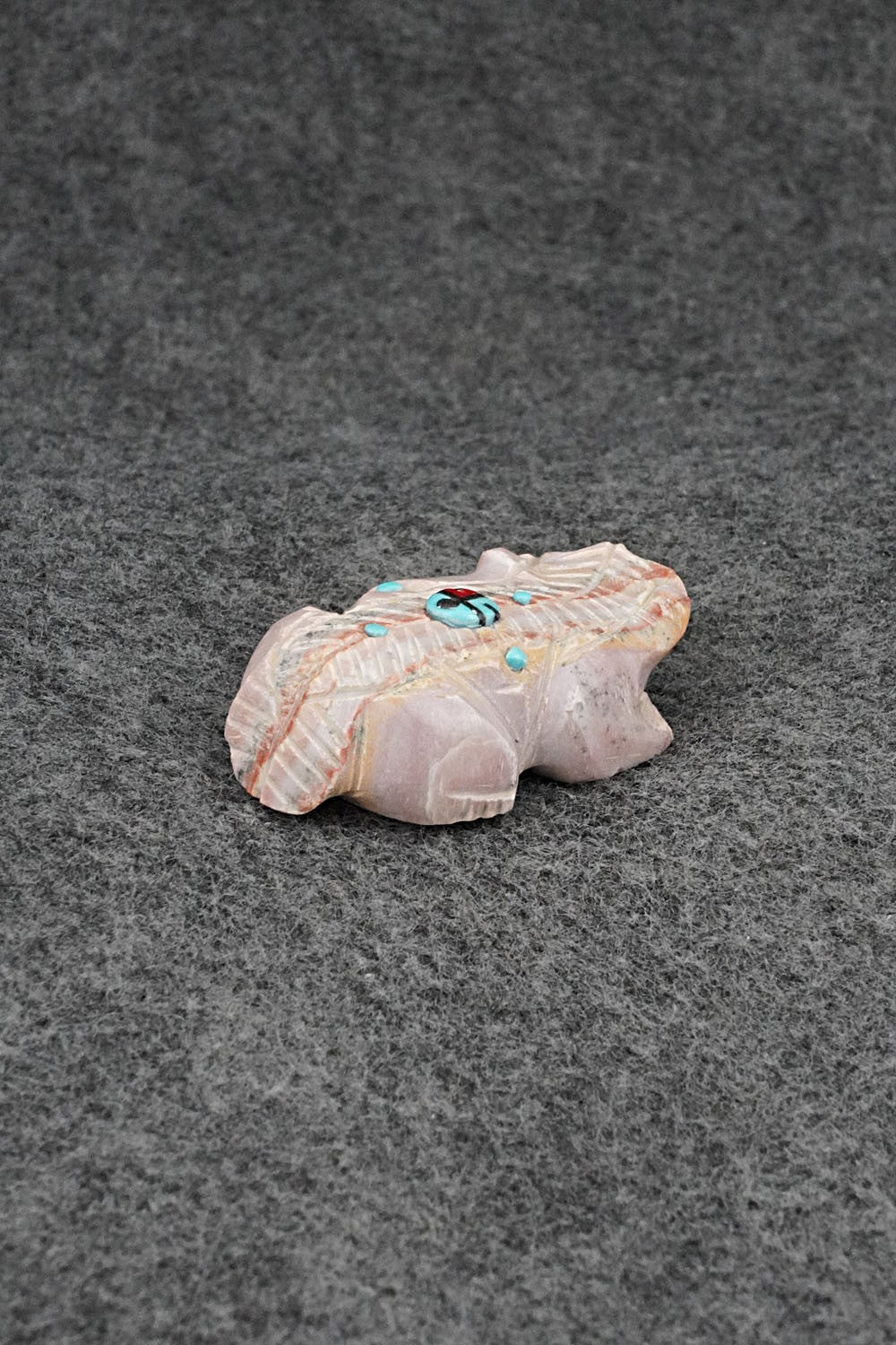 Badger Zuni Fetish Carving - Dannette Laate
