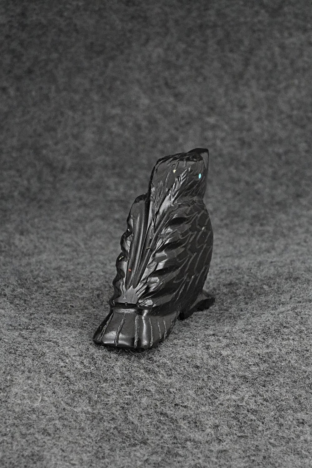 Crow Zuni Fetish Carving - Tony Mackel