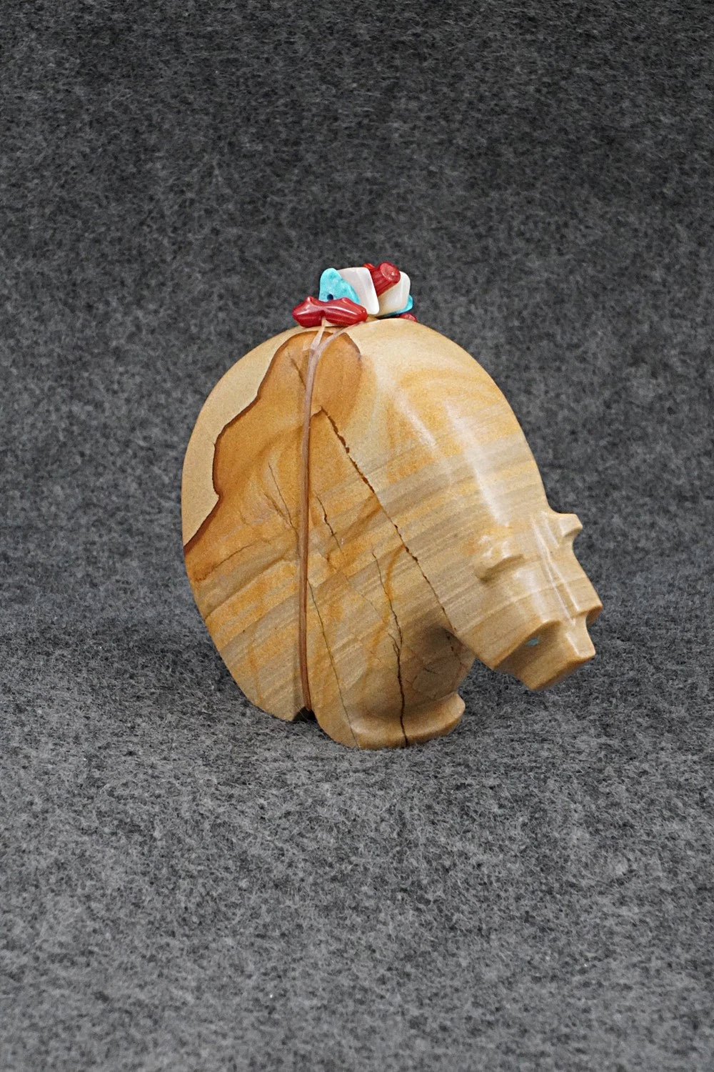 Bear Zuni Fetish Carving - Farlan & Paulette Quam