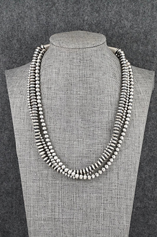 Sterling Silver Navajo Pearl Necklace 18" - Dorinda Mariano