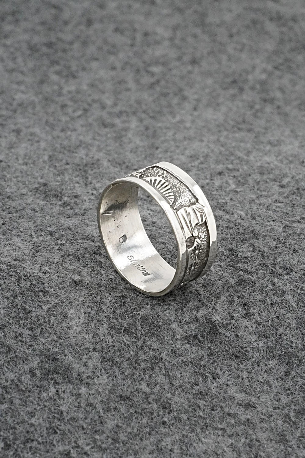 Sterling Silver Ring - Elaine Becenti - Size 11
