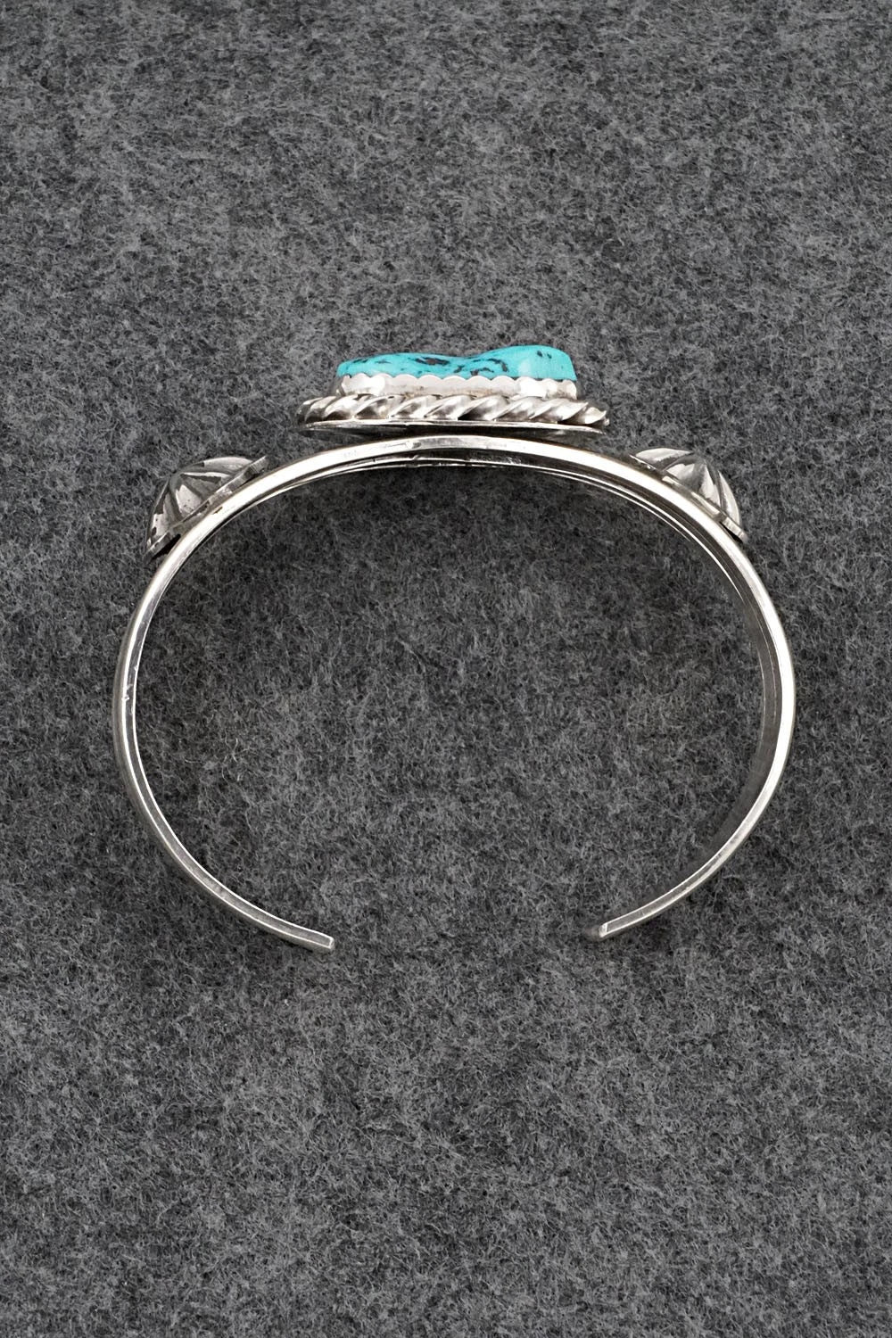 Turquoise & Sterling Silver Vintage Bracelet - Larose Ganadonegro