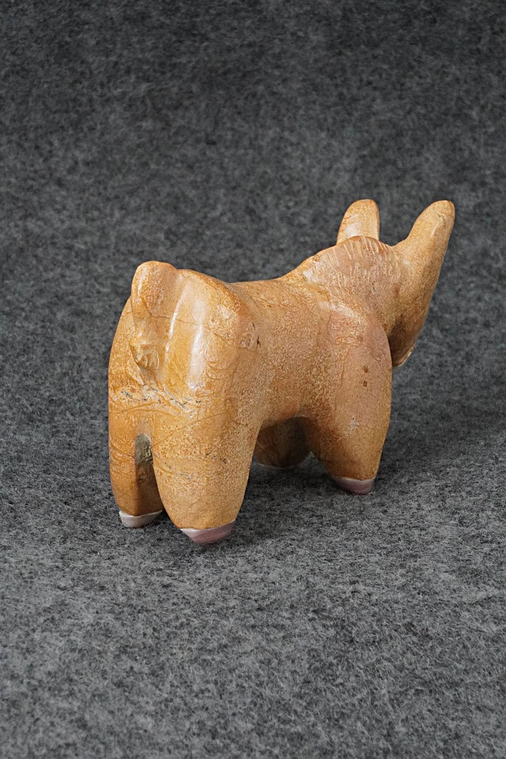 Donkey Zuni Fetish Carving - Freddie Leekya
