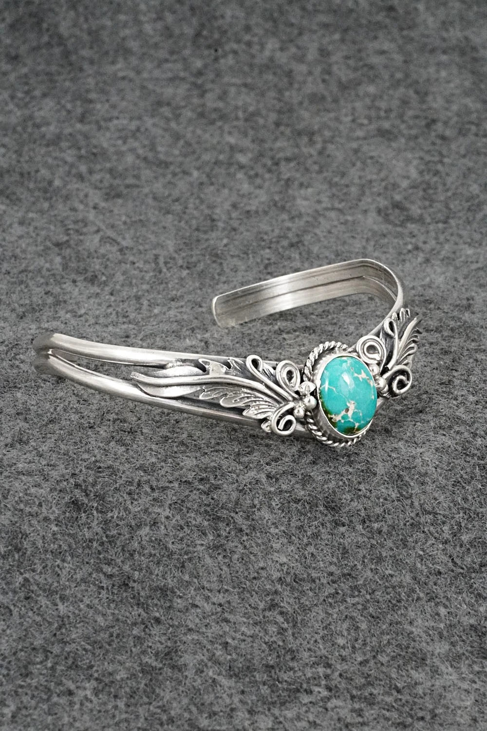 Turquoise & Sterling Silver Bracelet - Jemson Henio