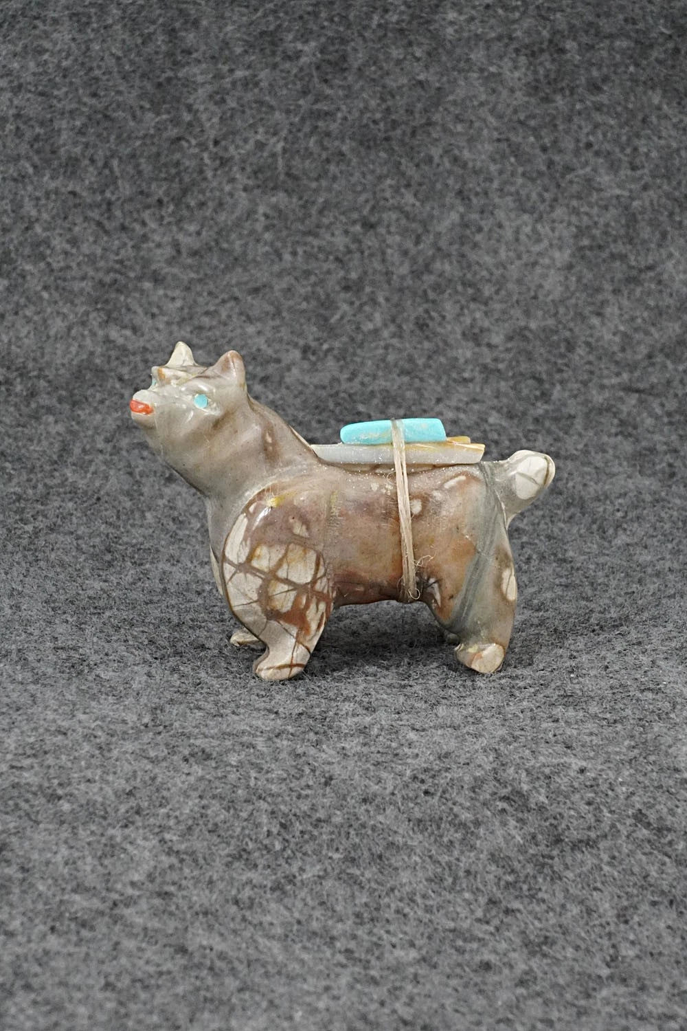 Dog Zuni Fetish Carving - Freddie Leekya