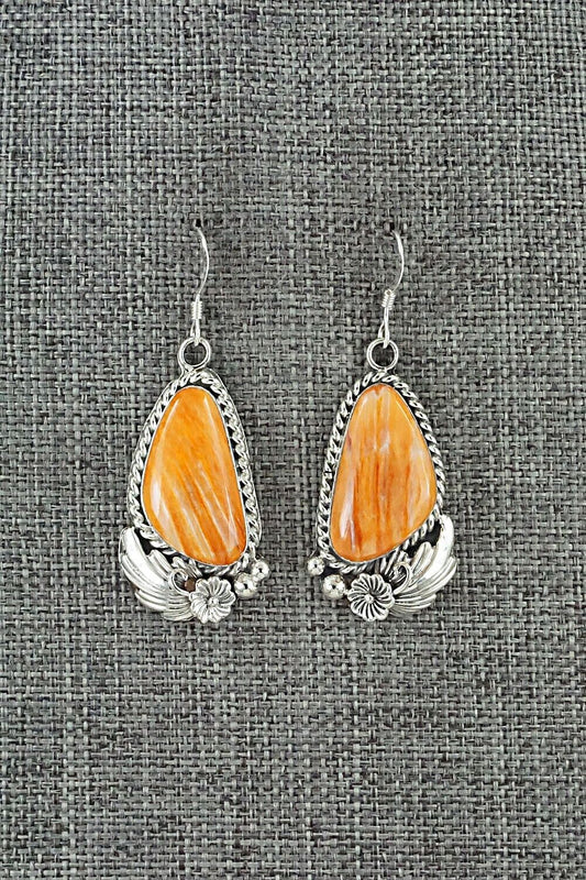 Spiny Oyster & Sterling Silver Earrings - Fannie Platero
